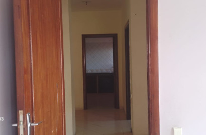 Marrakech Expert Immo vous propose à la location un bel appartement de 95 m² situé sur l’Avenue Allal El Fassi
