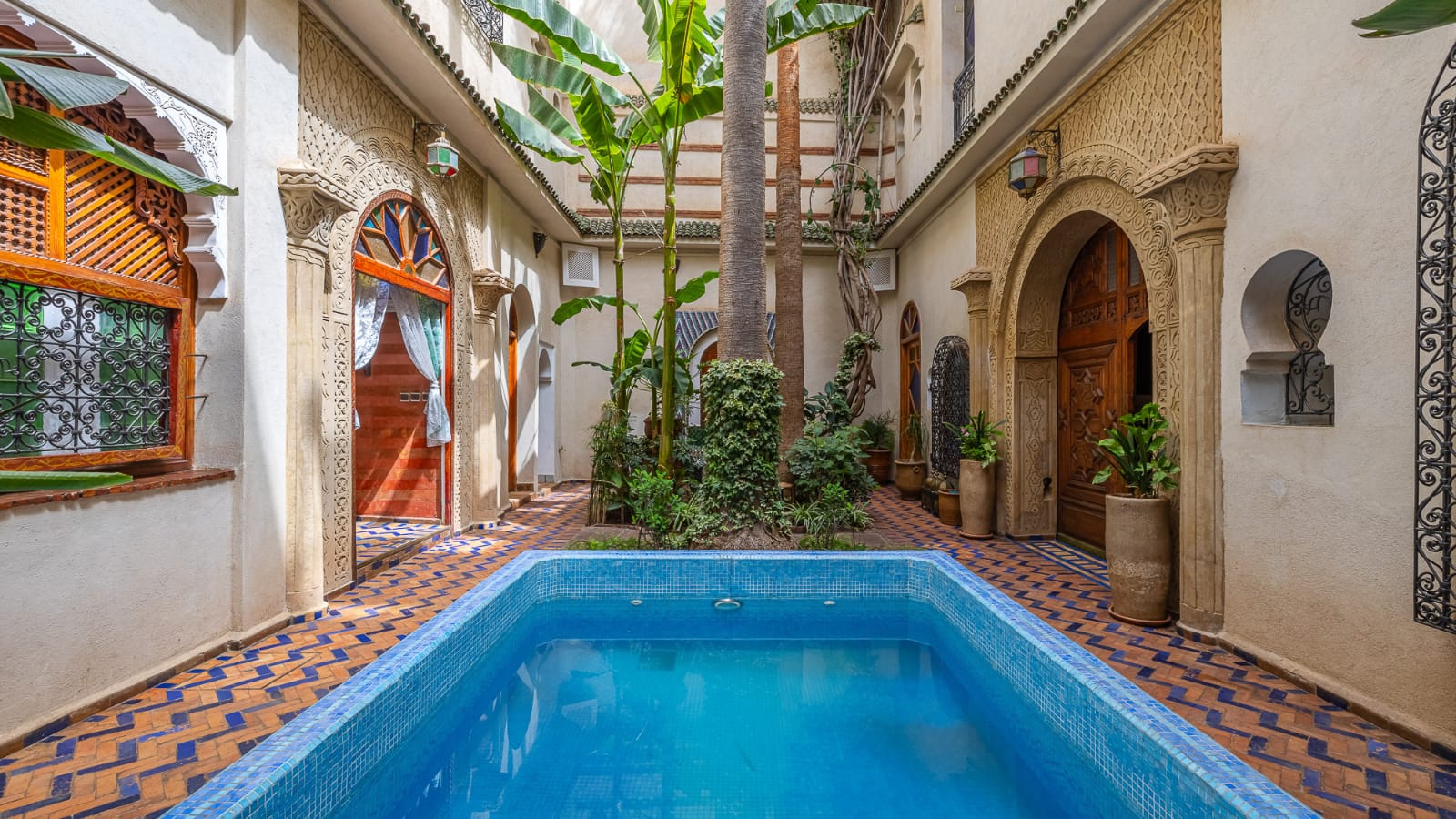 RIAD D’EXCEPTION AVEC PISCINE ET VUE PANORAMIQUE SUR LE PALAIS EL BADIÎ – KASBAH, MARRAKECH