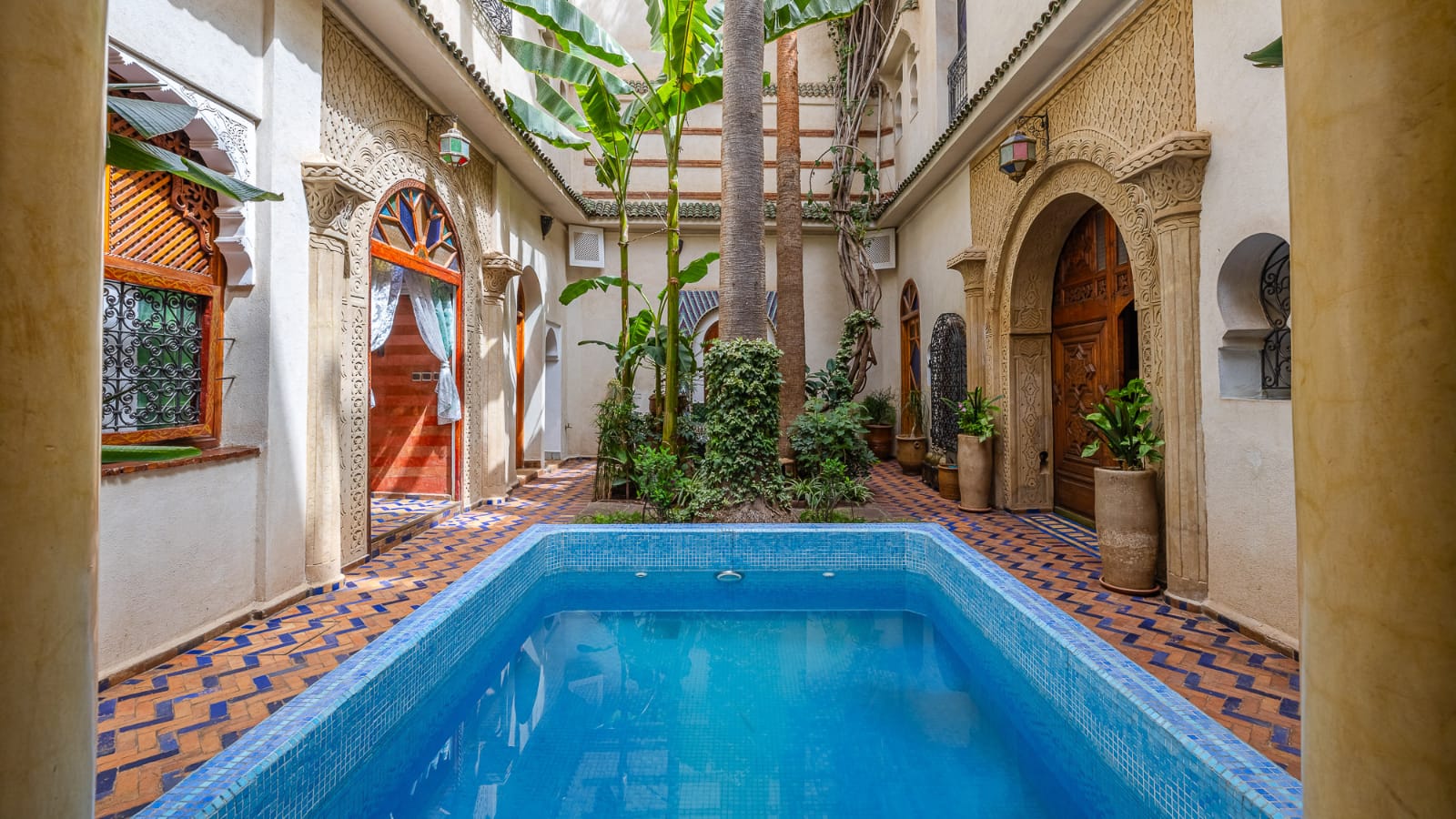 RIAD D’EXCEPTION AVEC PISCINE ET VUE PANORAMIQUE SUR LE PALAIS EL BADIÎ – KASBAH, MARRAKECH