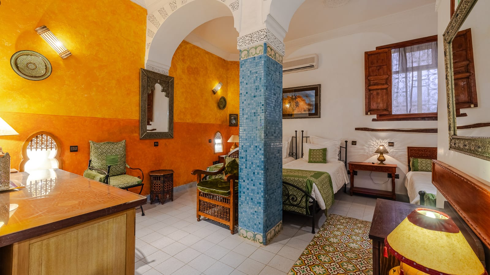 RIAD D’EXCEPTION AVEC PISCINE ET VUE PANORAMIQUE SUR LE PALAIS EL BADIÎ – KASBAH, MARRAKECH
