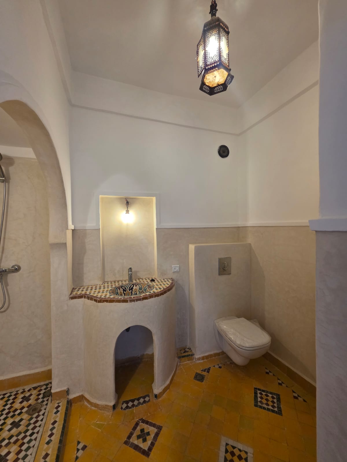 RIAD AUTHENTIQUE À VENDRE – KASBAH, MARRAKECH
