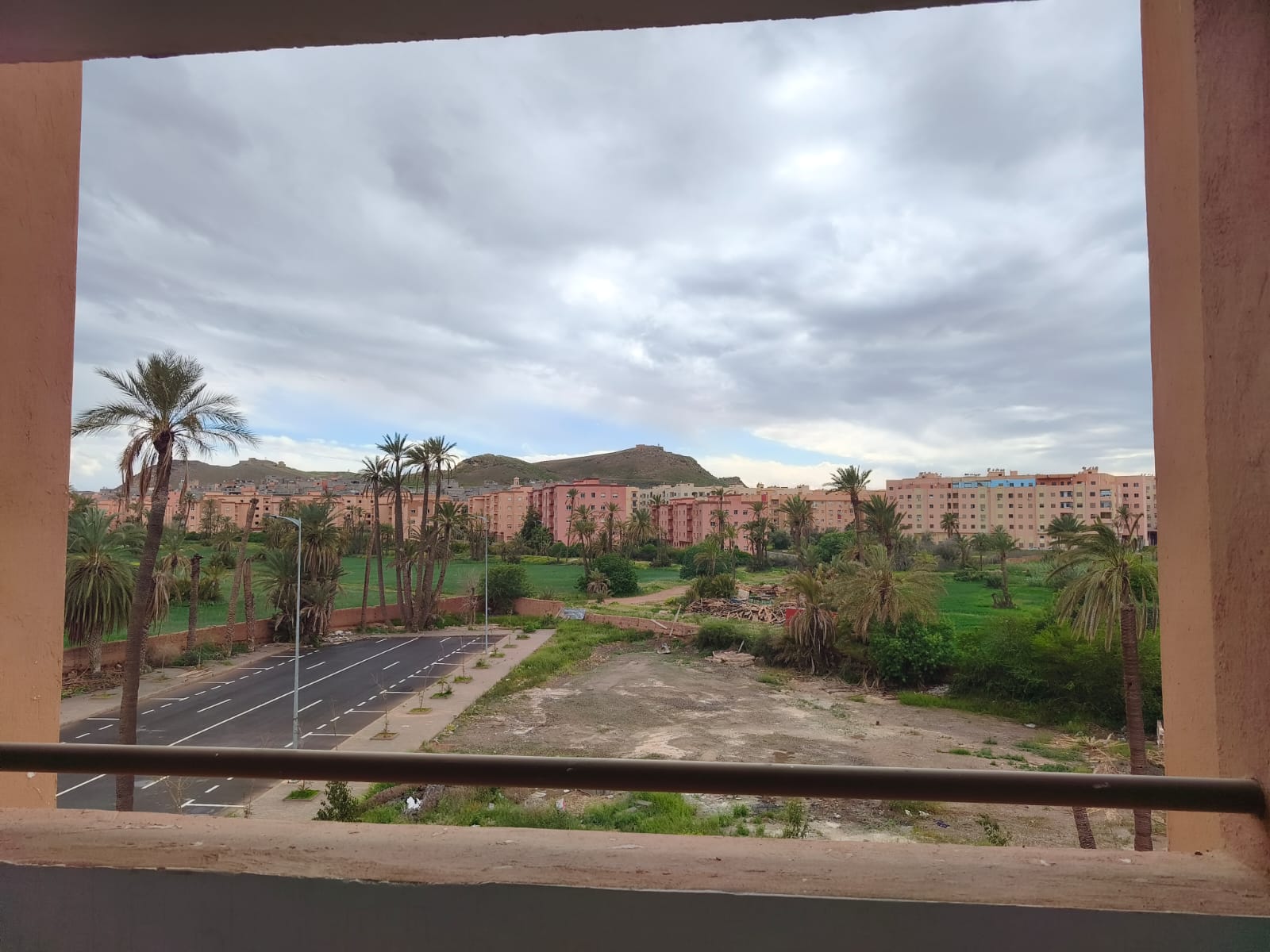 APPARTEMENT MEUBLÉ À LOUER