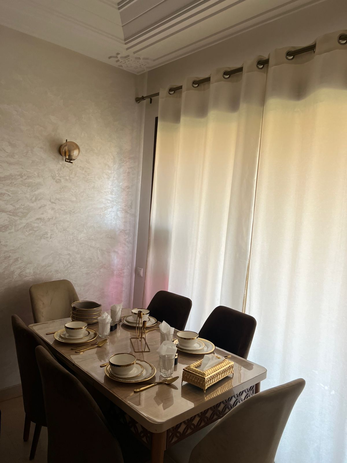 APPARTEMENT DE LUXE MEUBLÉ À LOUER – AGDAL