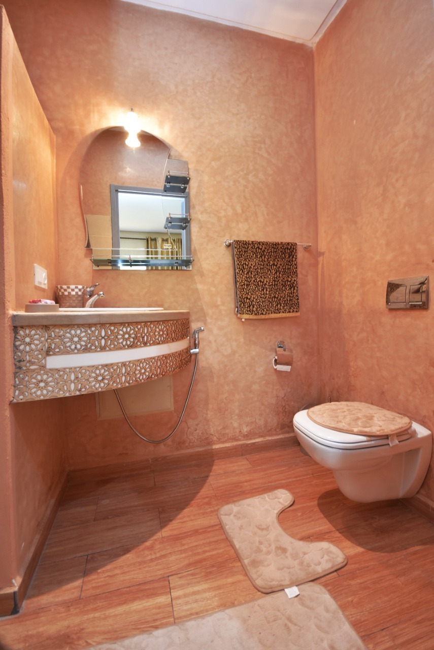 MAISON D’HÔTES / VILLA TOURISTIQUE À VENDRE