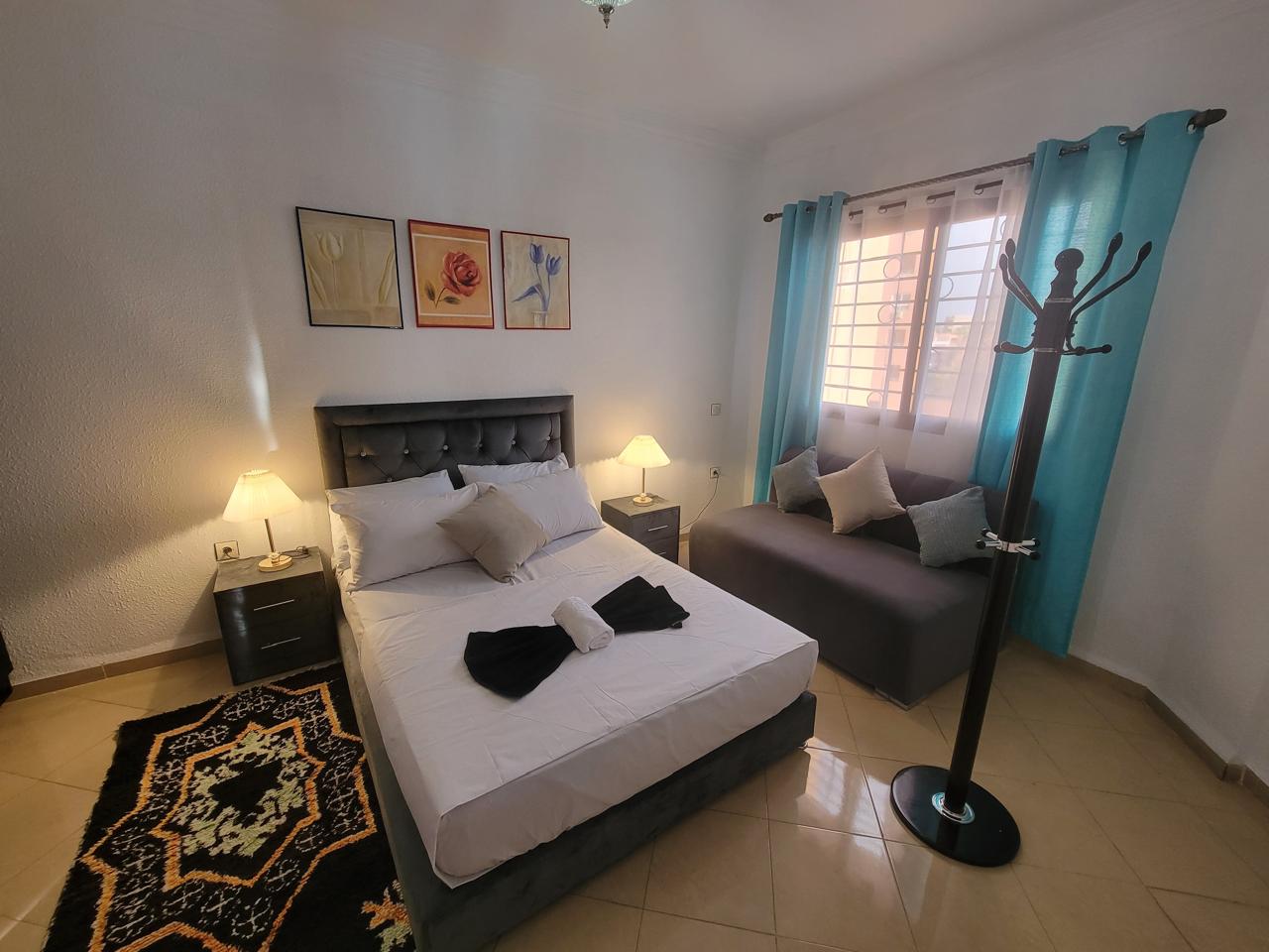 APPARTEMENT MEUBLÉ À LOUER – À PROXIMITÉ IMMÉDIATE DE SUP DE CO, MARRAKECH