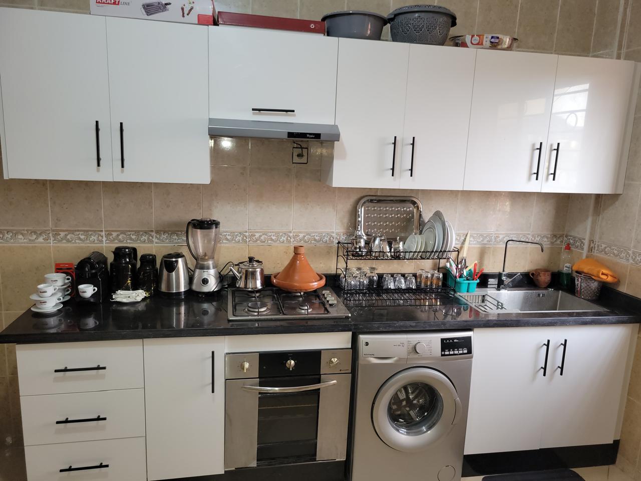 APPARTEMENT MEUBLÉ À LOUER – À PROXIMITÉ IMMÉDIATE DE SUP DE CO, MARRAKECH